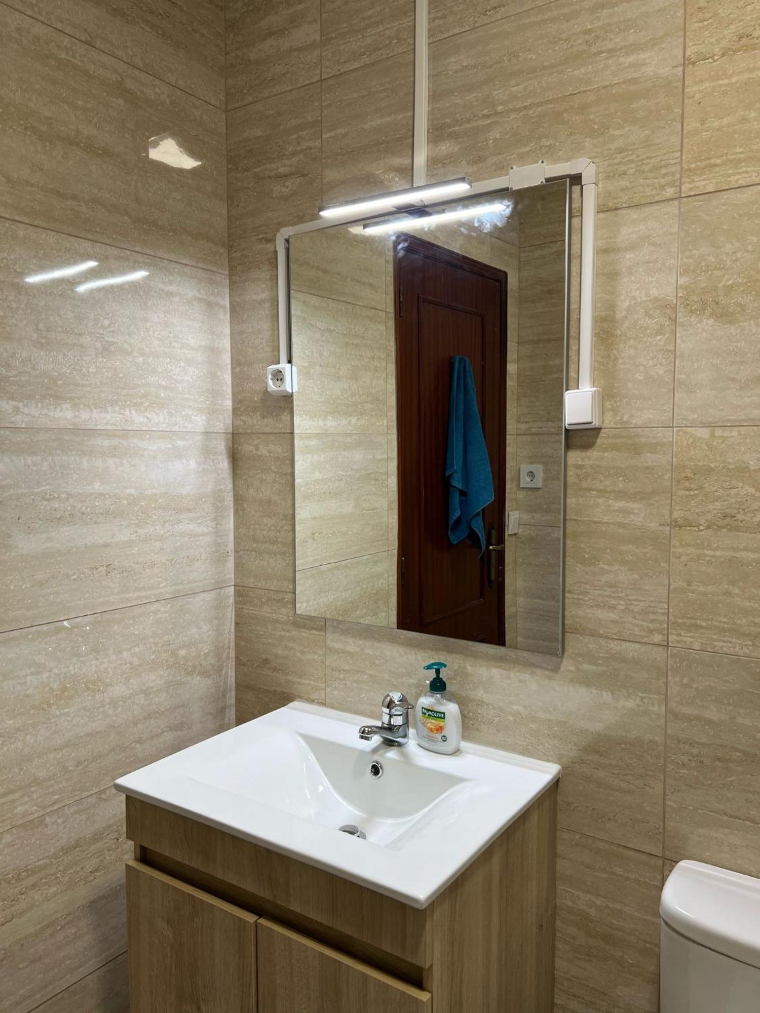 Lovely 2 Bedroom Apartment 100M From The Beach Vila do Conde Luaran gambar