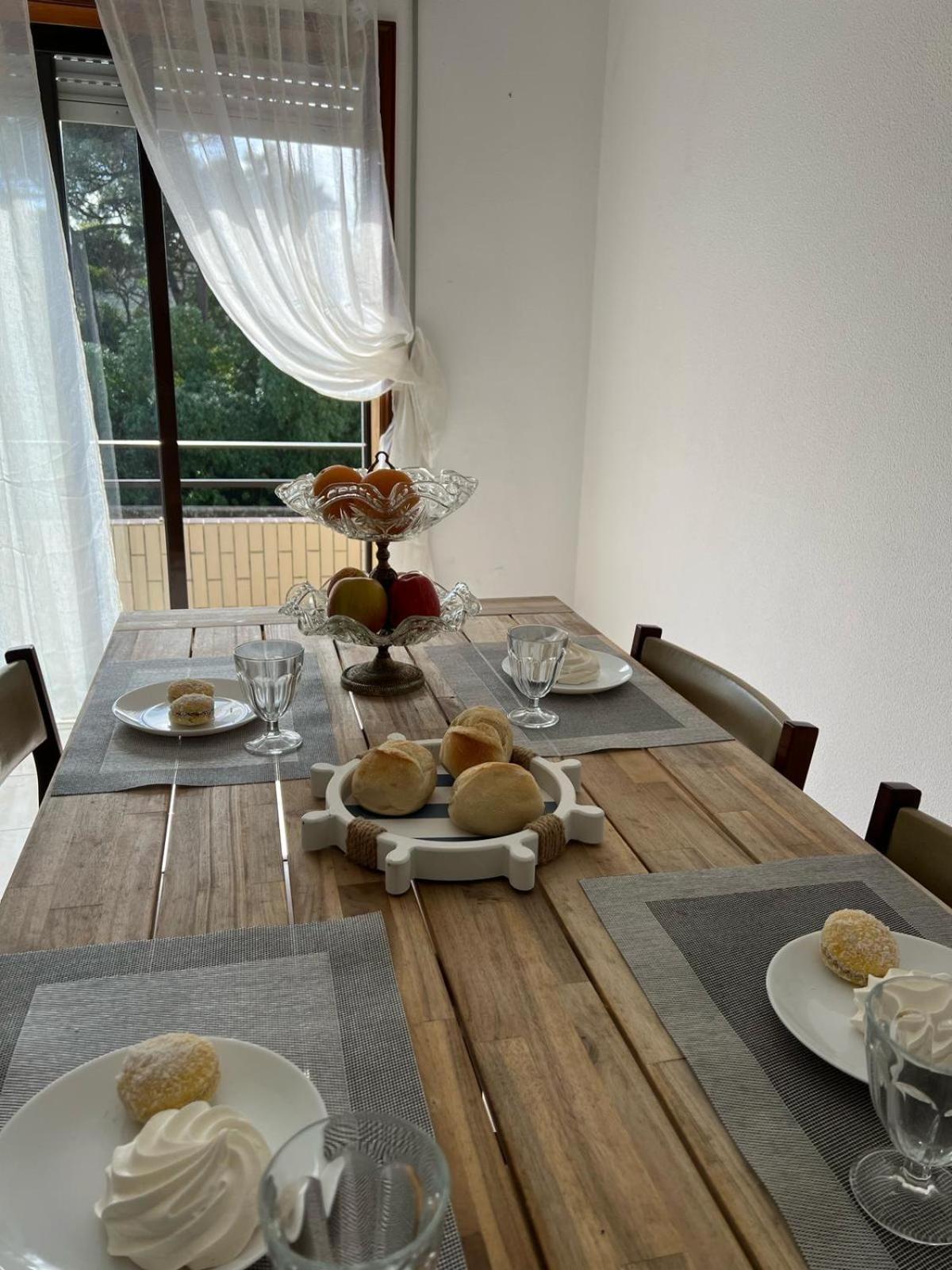 Lovely 2 Bedroom Apartment 100M From The Beach Vila do Conde Luaran gambar